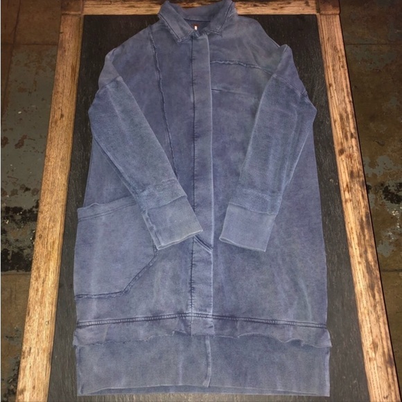 Free People] Blue Acid dyed Oversize Sweatshirt Maxi Jacket. - Picture 14 of 14